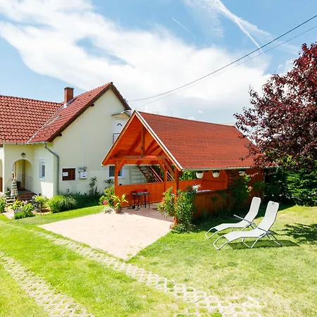 Holiday home Toth - Bac109 By Interhome