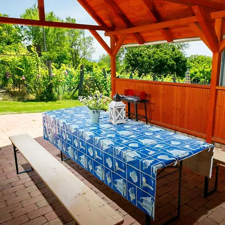 Toth By Interhome Nyaraló *