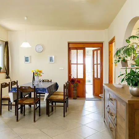 Toth By Interhome Nyaraló Badacsony